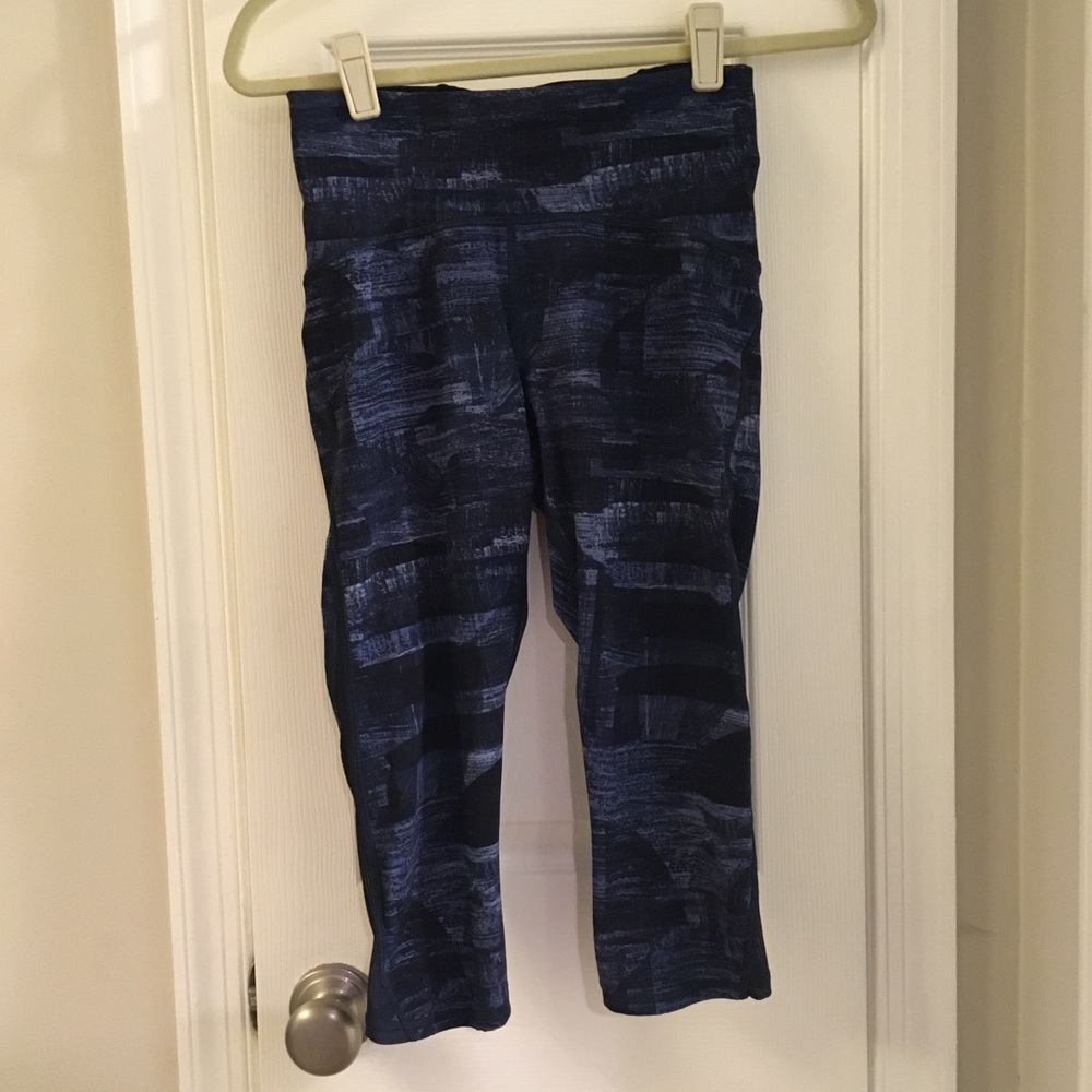 Lululemon Train Times Cropped Leggings